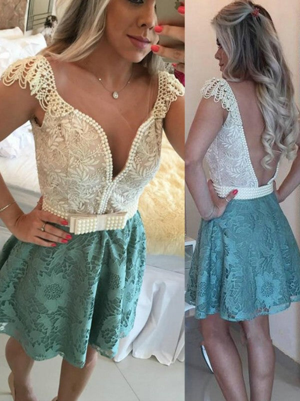 A-Line/Princess Sleeveless V-Neck Beading Homecoming Dresses Lace Ally Short/Mini Dresses