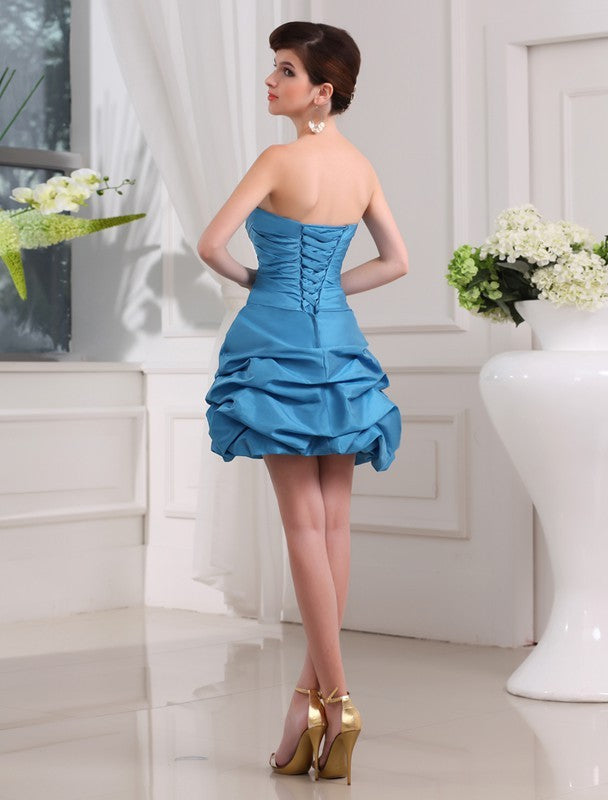 A-Line/Princess Beading Homecoming Dresses Mareli Cocktail Sleeveless Strapless Short Taffeta Dresses