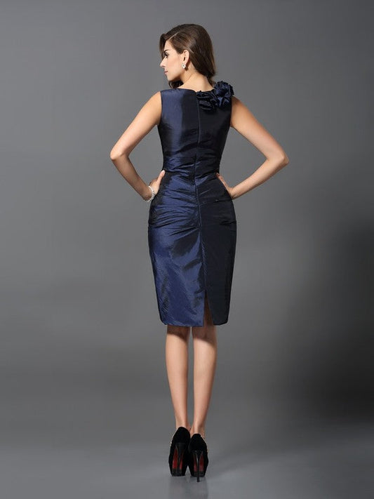 Sheath/Column V-Neck Hand-Made Flower Sleeveless Short Taffeta Dresses Olga Cocktail Homecoming Dresses