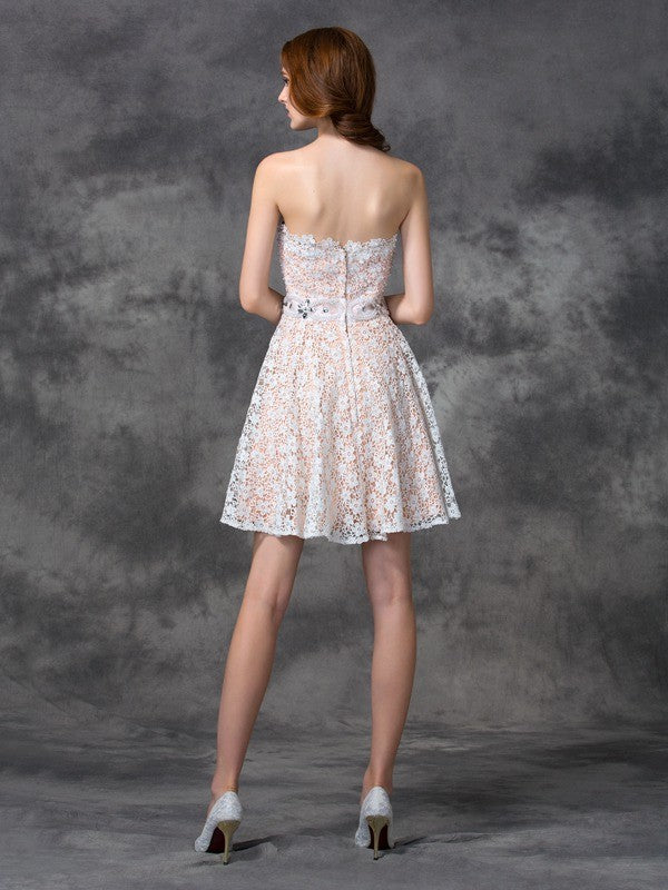 A-Line/Princess Sweetheart Sleeveless Elisa Homecoming Dresses Cocktail Lace Short Dresses