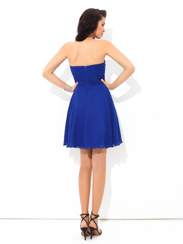 A-Line/Princess Sweetheart Homecoming Dresses Cocktail Chiffon Ina Sleeveless Pleats Short Dresses