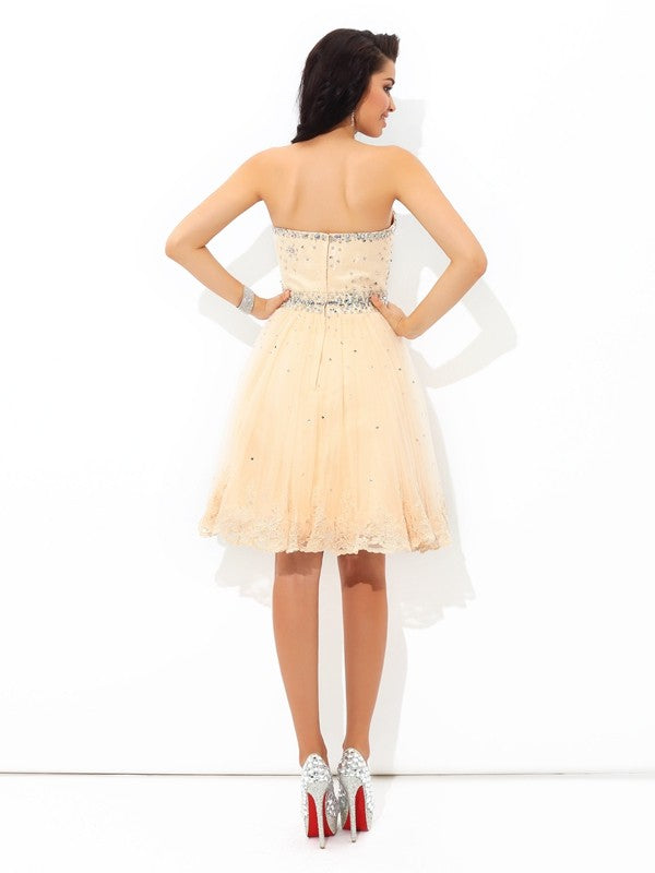 Brooklynn Cocktail Satin Homecoming Dresses A-Line/Princess Sweetheart Beading Sleeveless Short Dresses