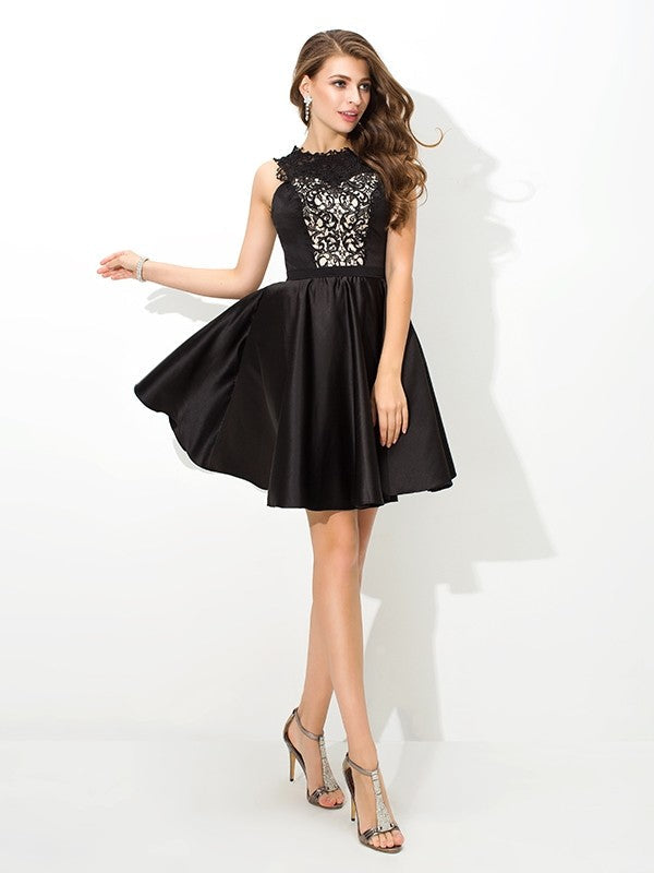 A-Line/Princess Scoop Satin Karli Lace Cocktail Homecoming Dresses Sleeveless Short Dresses