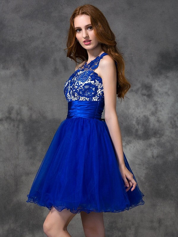 A-Line/Princess One-Shoulder Sleeveless Short Dresses Lace Satin Homecoming Dresses Maci