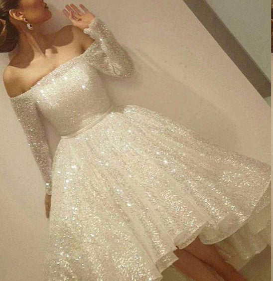 Stunning Sequins Off the Shoulder Long Sleeves Prom Dresses